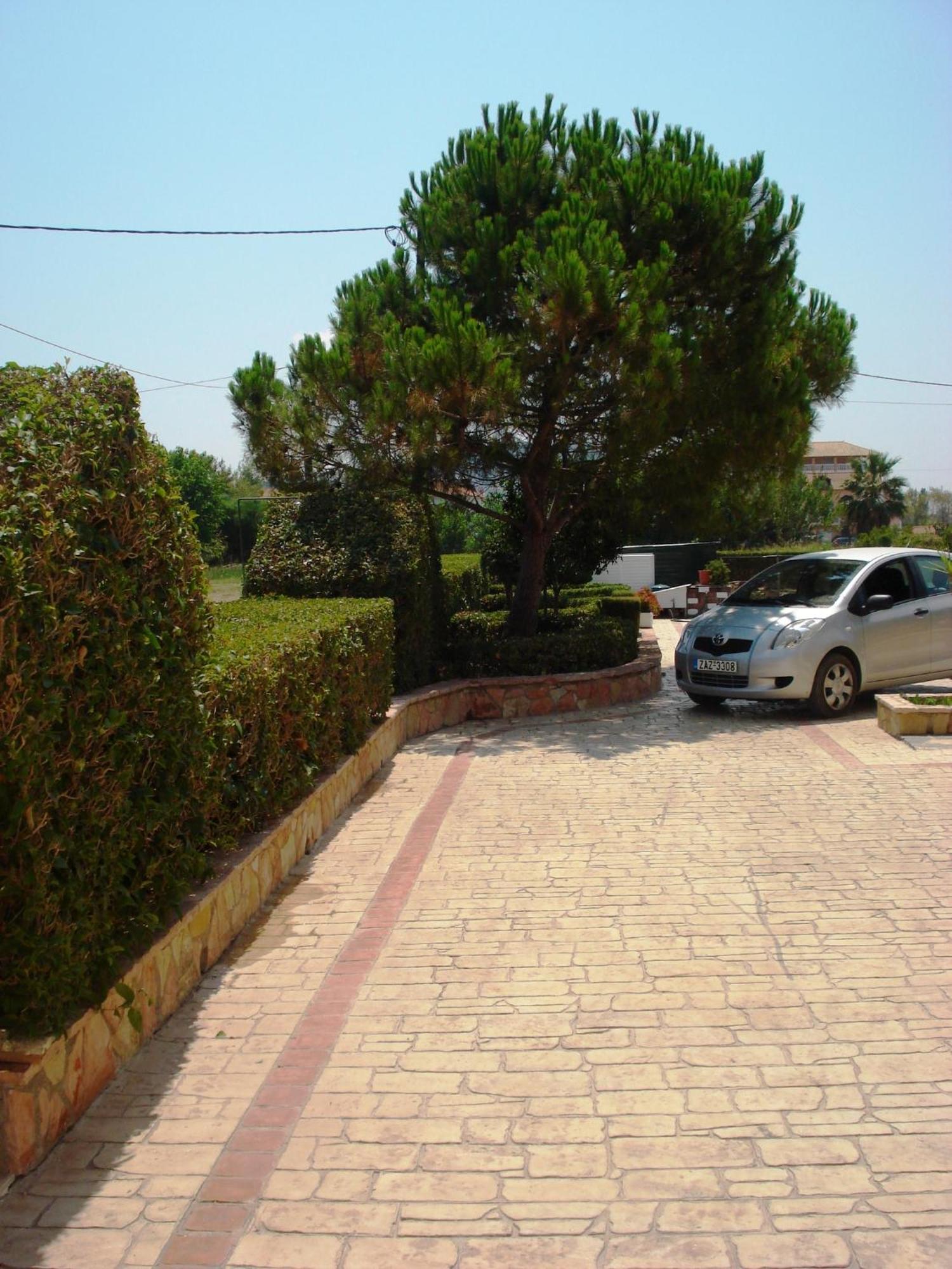 Apartment Sofia - Yiota & Planos