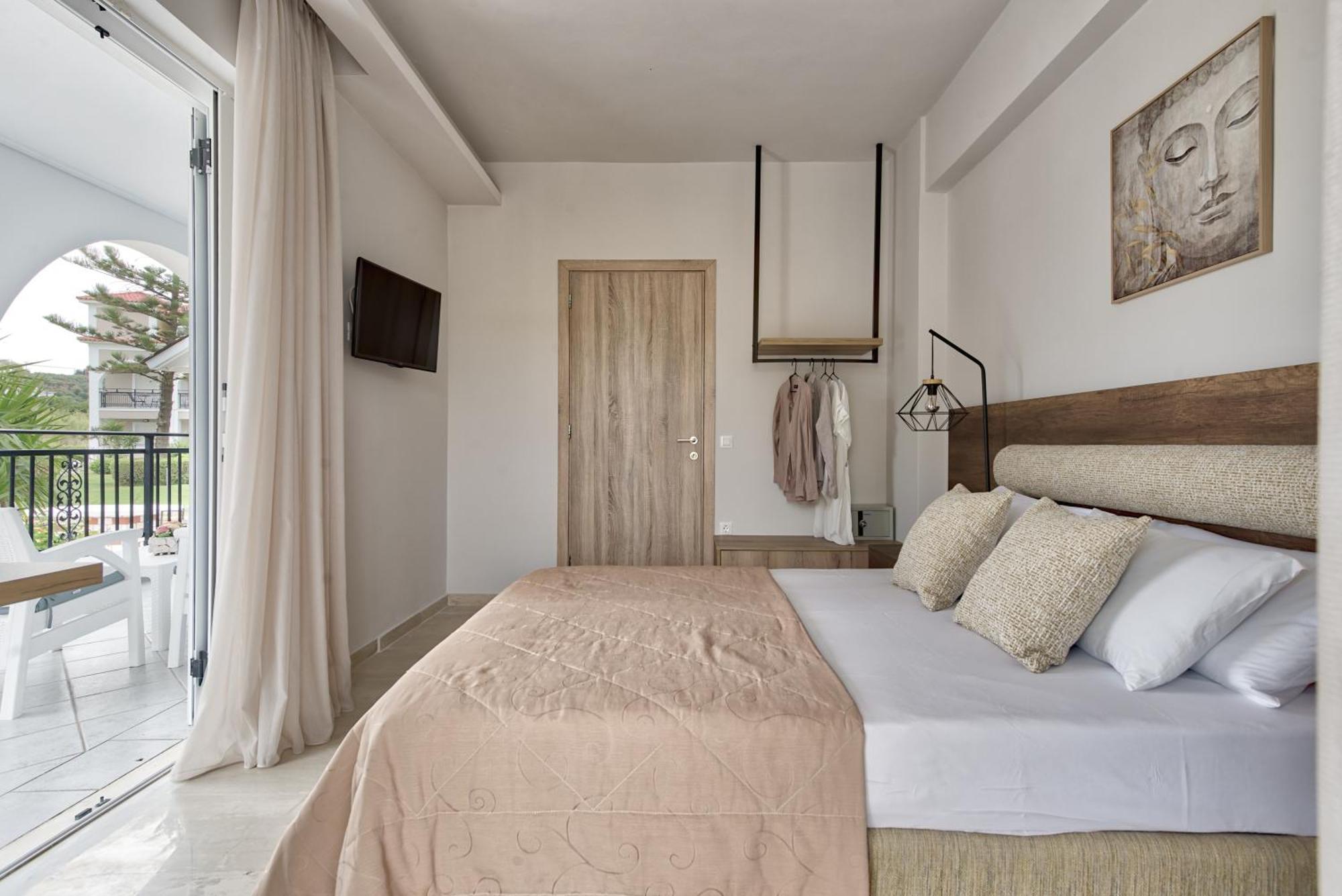 Sofia - Yiota & Apartament *